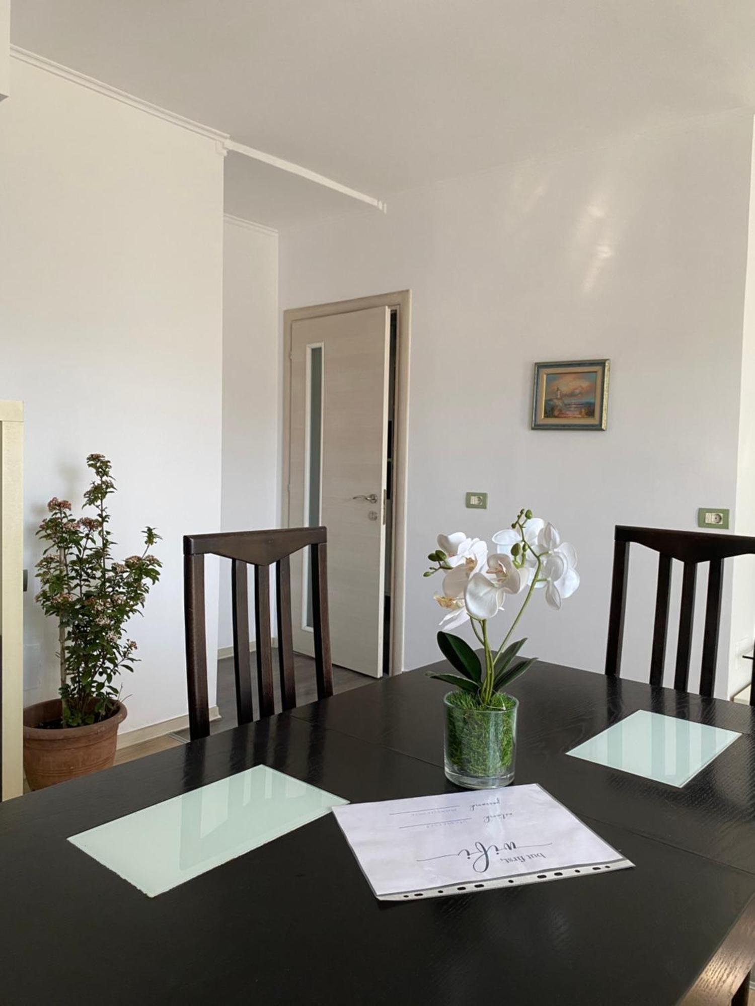 Main Apartment Tiranë Eksteriør bilde
