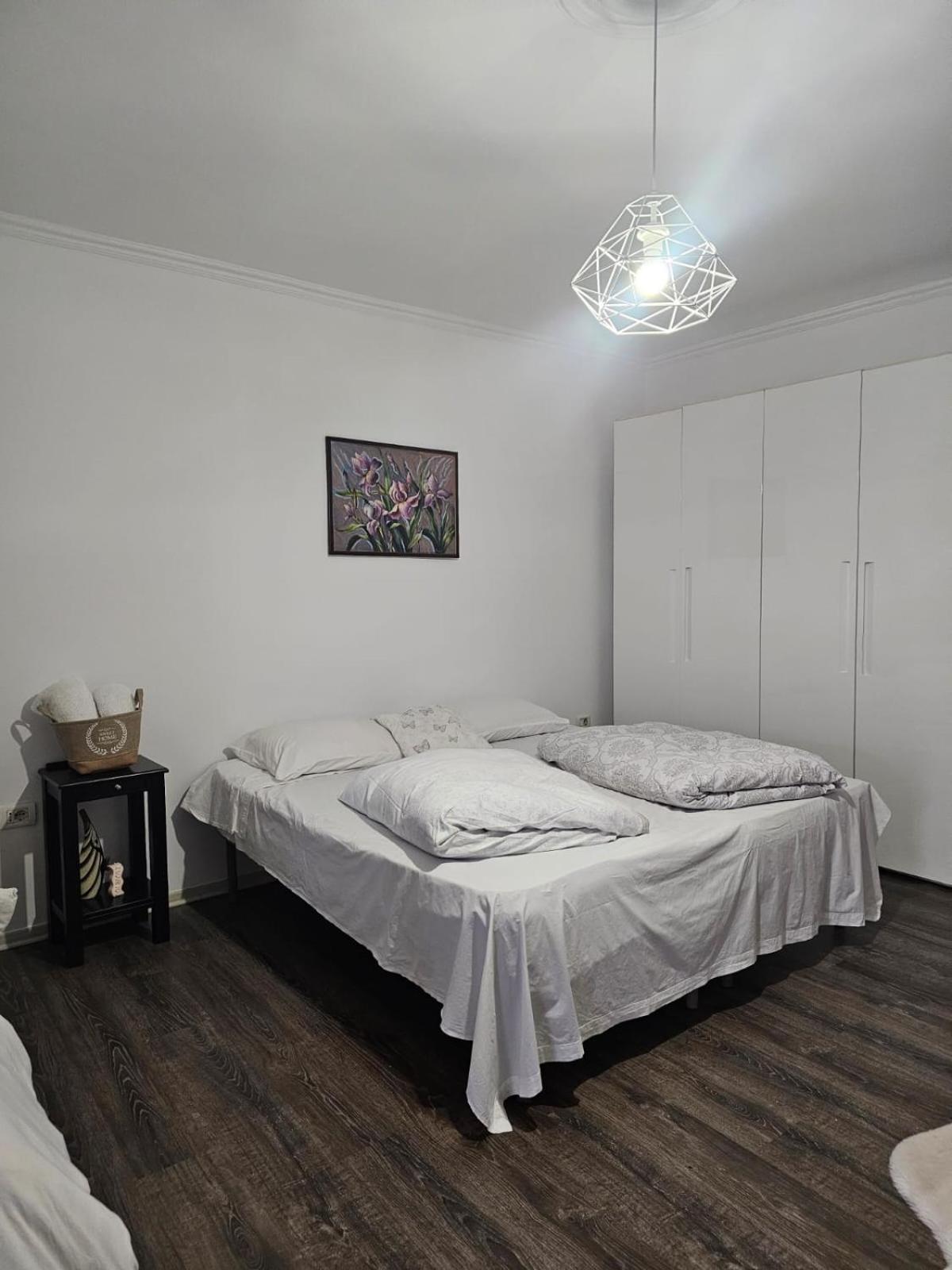Main Apartment Tiranë Eksteriør bilde